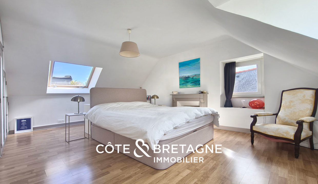 belle-maison-vue-mer-ploubazlanec-12