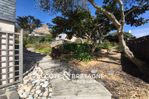 belle-maison-vue-mer-ploubazlanec-13