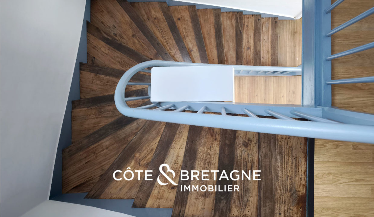 belle-maison-vue-mer-ploubazlanec-8