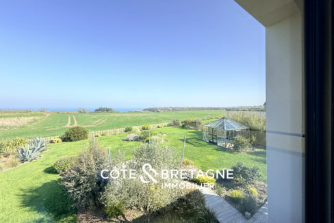 maison-architecte-vue-mer-panoramique-plouezec-jardin