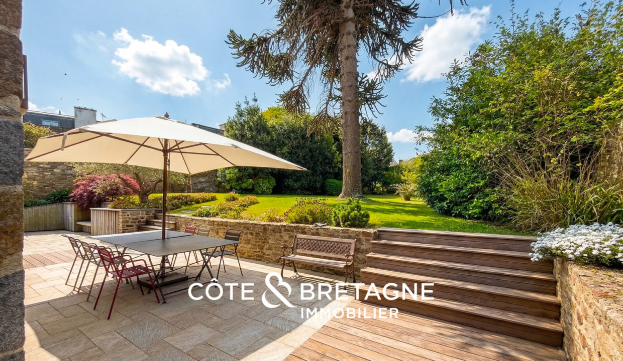 maison-bourgeoise-familiale-a-vendre-saint-malo-saint-servan-jardin-terrasse-12