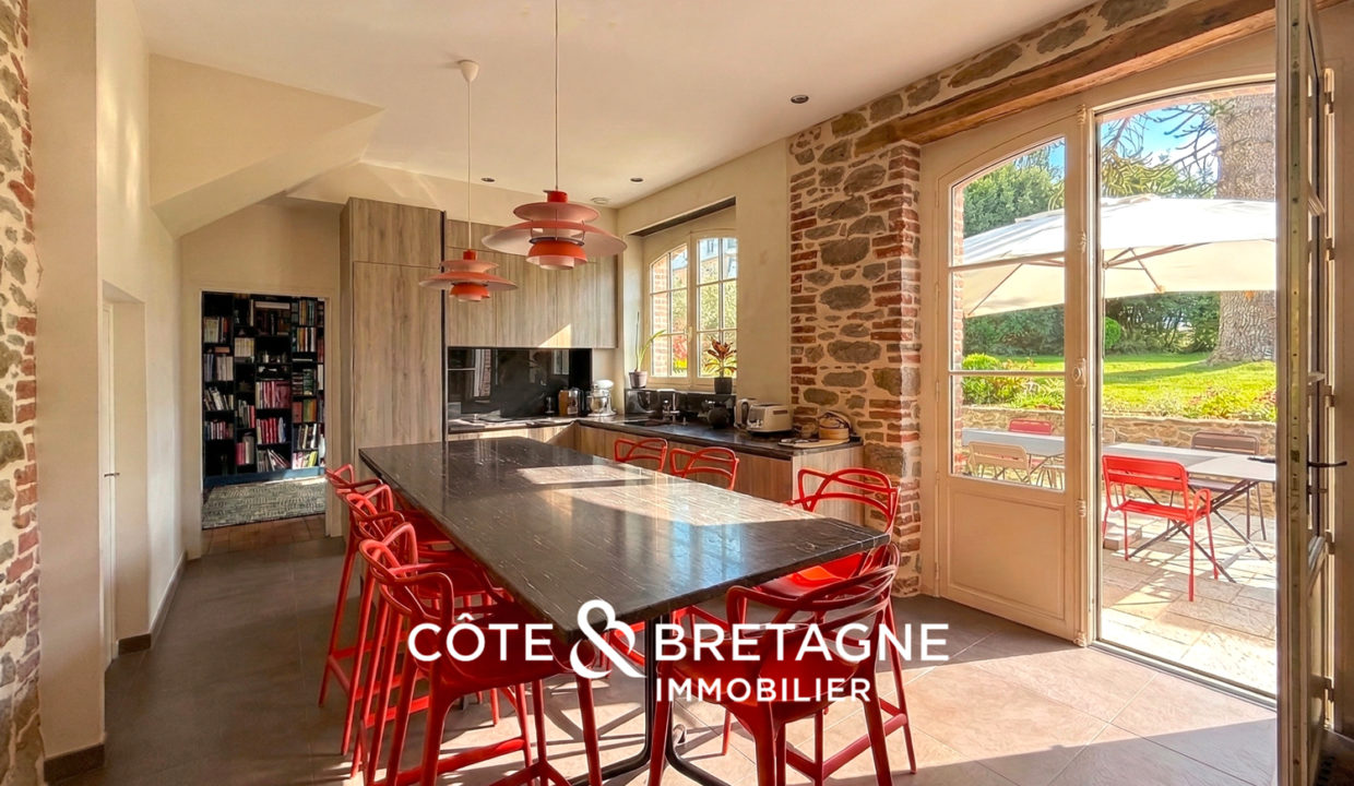 maison-bourgeoise-familiale-a-vendre-saint-malo-saint-servan-jardin-terrasse-9