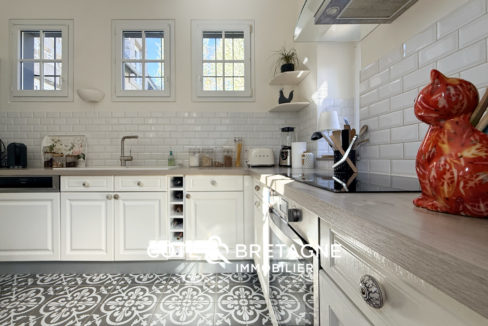maison-pierre-prestige-pleumeur-bodou-parc-bretagne-cuisine-2
