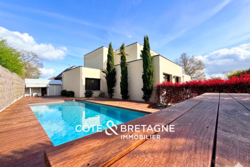 maison-rennes-betton-contemporaine-luxe-piscine-1