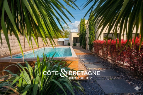 maison-rennes-betton-contemporaine-luxe-piscine-15