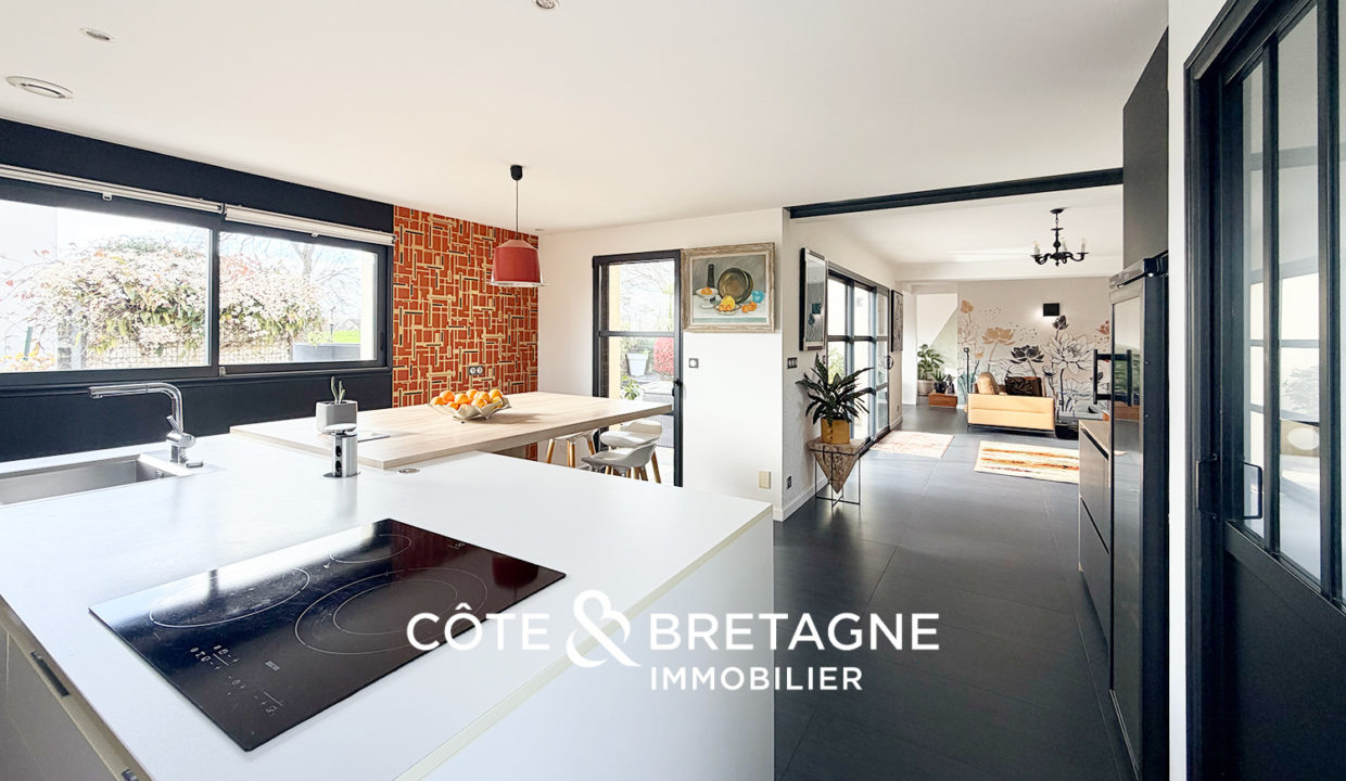 maison-rennes-betton-contemporaine-luxe-piscine-21