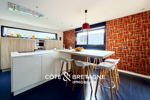 maison-rennes-betton-contemporaine-luxe-piscine-6