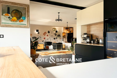 maison-rennes-betton-contemporaine-luxe-piscine-9