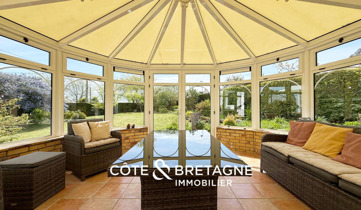 Maison-proche-plage-terrasse-jardin-veranda-12-