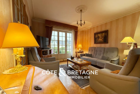 Maison-tregueux-jardin-garage-chambre-centre-ville-13
