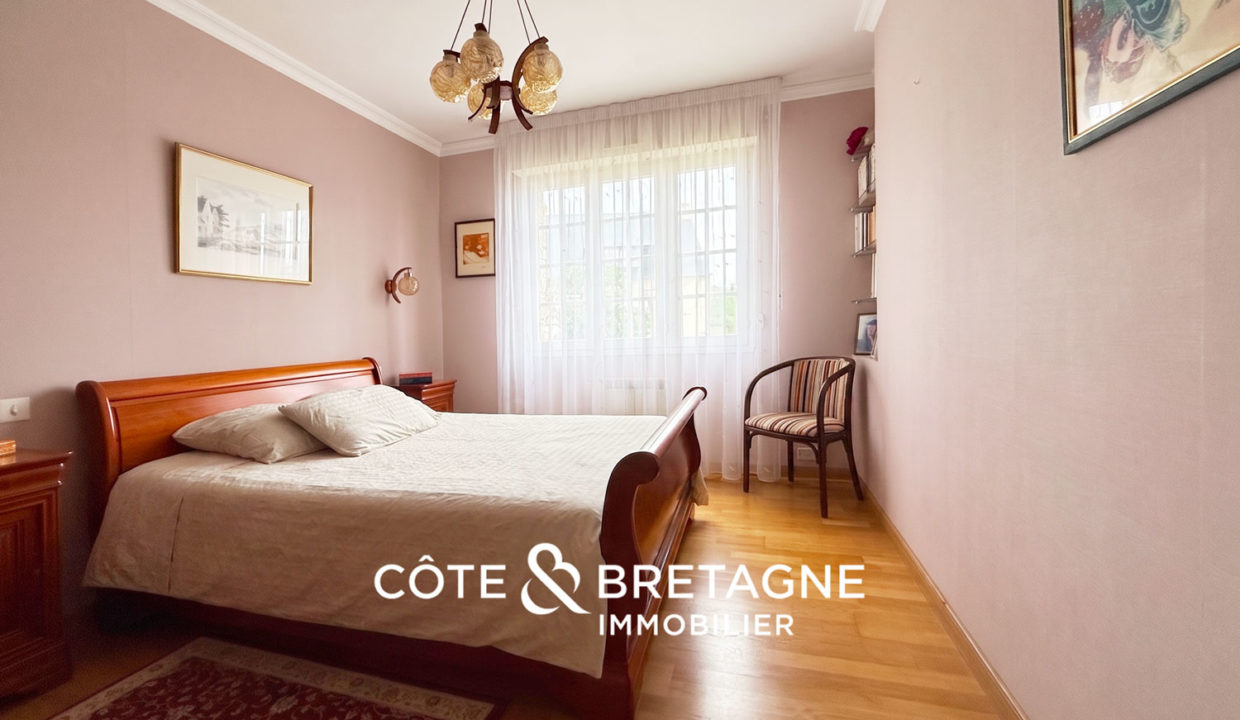 Maison-tregueux-jardin-garage-chambre-centre-ville-9