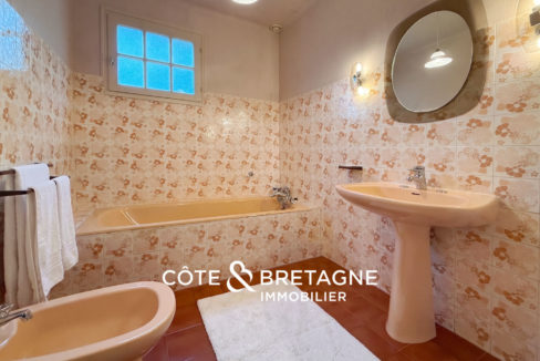 Maison-tregueux-jardin-garage-salle-de-bain-centre-ville-3