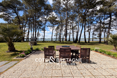 Superbe maison en pierre sur la Ria d'Etel Morbihan3