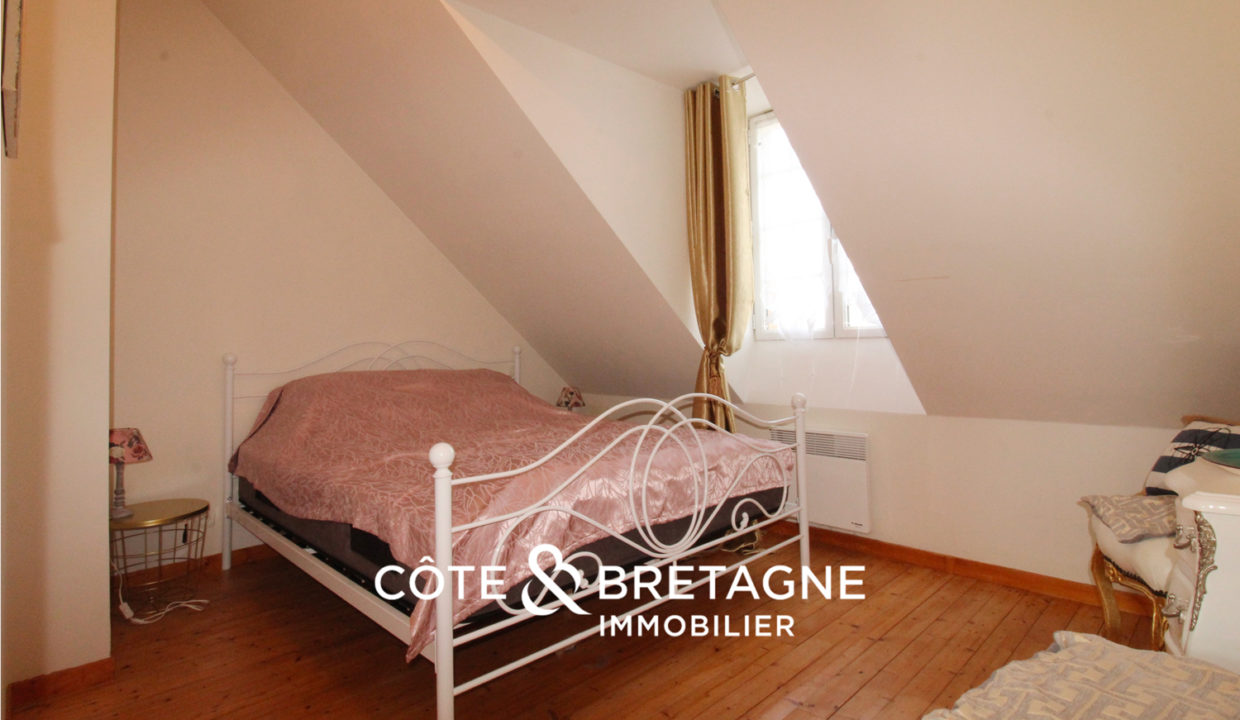 belle-longere-en-pierre-a-vendre-bretagne-6