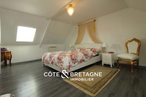belle-longere-en-pierre-a-vendre-bretagne-9