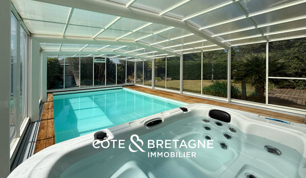 maison-a-vendre-hillion-avec-piscine-1