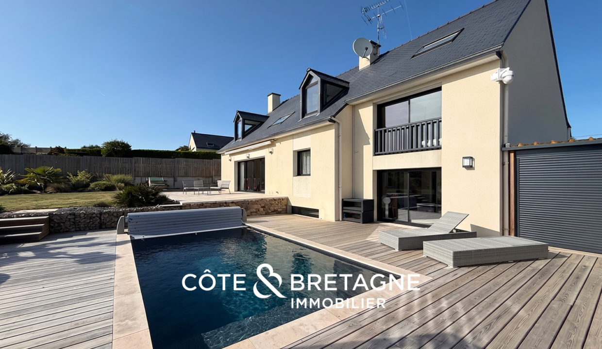 maison-architecte-vue-mer-a-vendre-hillion