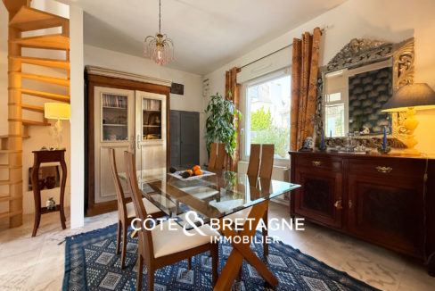 maison-centre-ville-saint-brieuc-jardin-terrasse-coquette-10