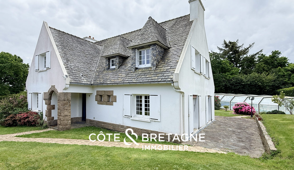 maison-familiale-5-chambres-lannion-facade-2