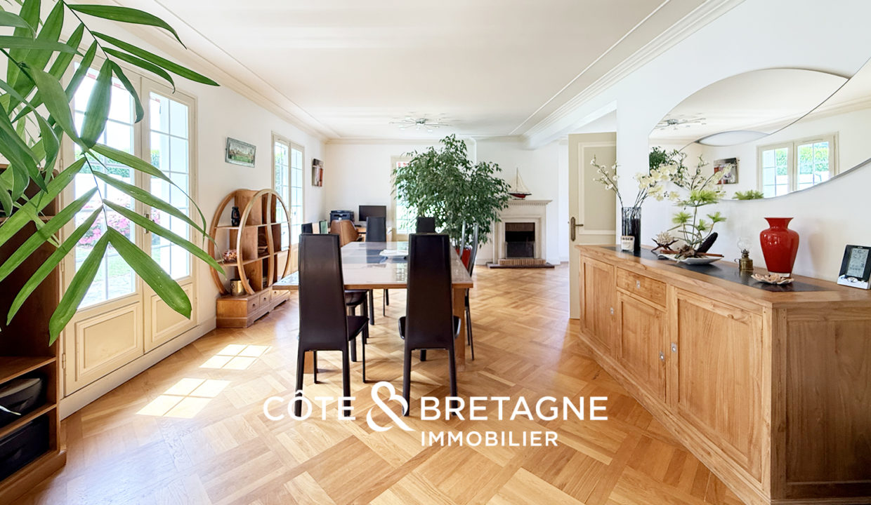 maison-familiale-5-chambres-lannion-salon-2
