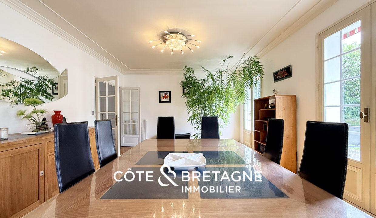 maison-familiale-5-chambres-lannion-salon-4