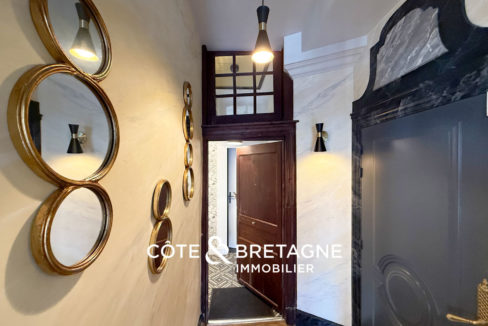 Appartement-standing-moulures-proche-port-du-legue-10