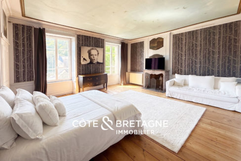 Appartement-standing-moulures-proche-port-du-legue-12