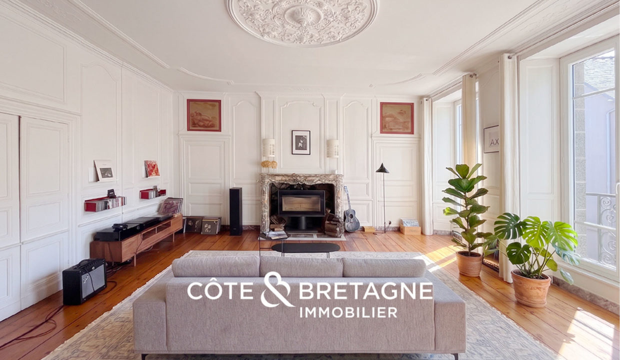 Appartement-standing-moulures-proche-port-du-legue-14