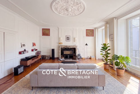 Appartement-standing-moulures-proche-port-du-legue-14