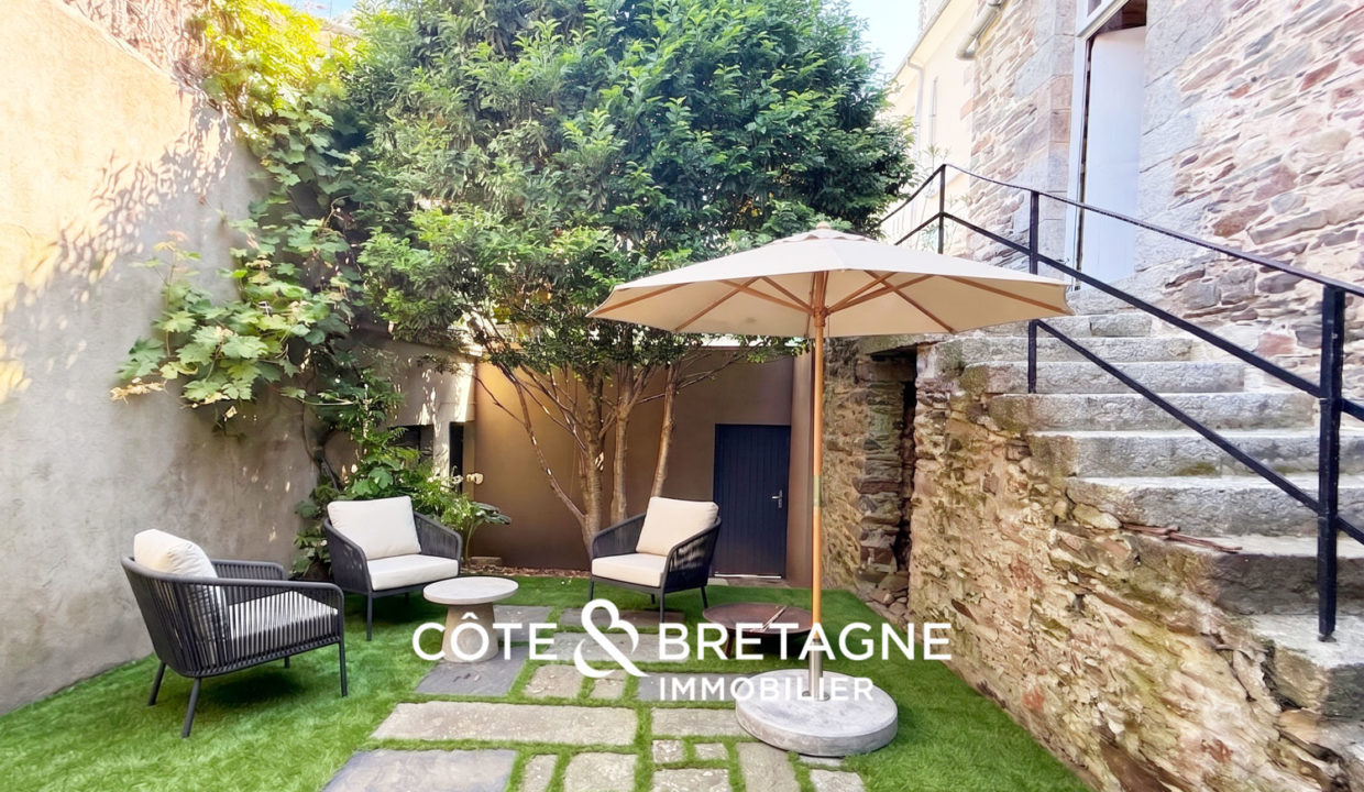 Appartement-standing-moulures-proche-port-du-legue-18