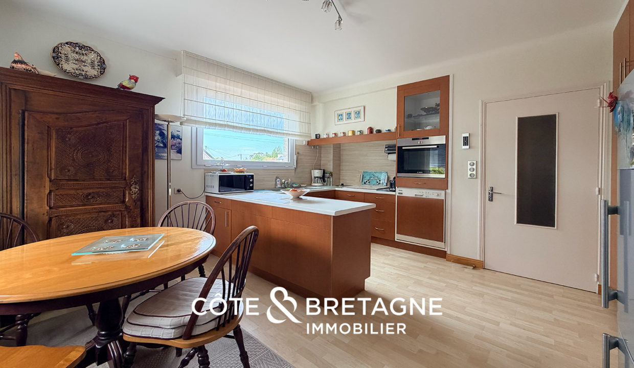 maison-binic-piscine-jardin-garage-22