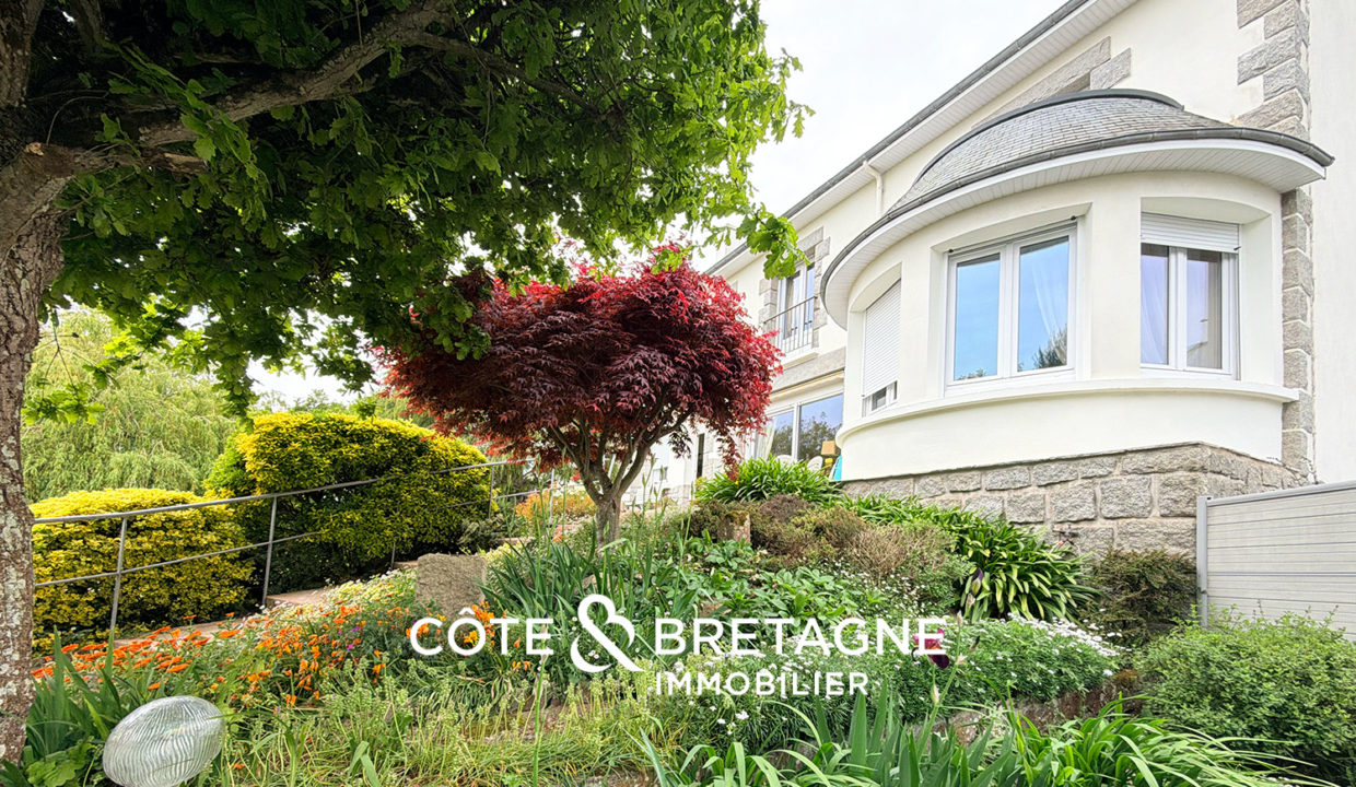 maison-binic-piscine-jardin-garage-4