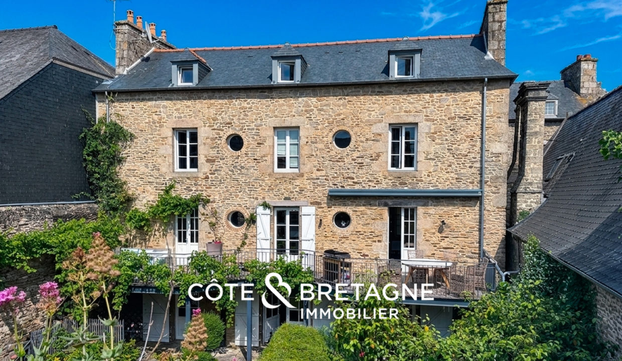 maison-bourgeoise-dinan-centre-ville-1