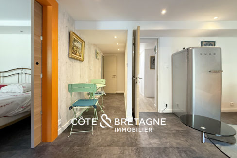 maison-caractere-vue-degagée-saint-brandan-lignes-contemporaine-18