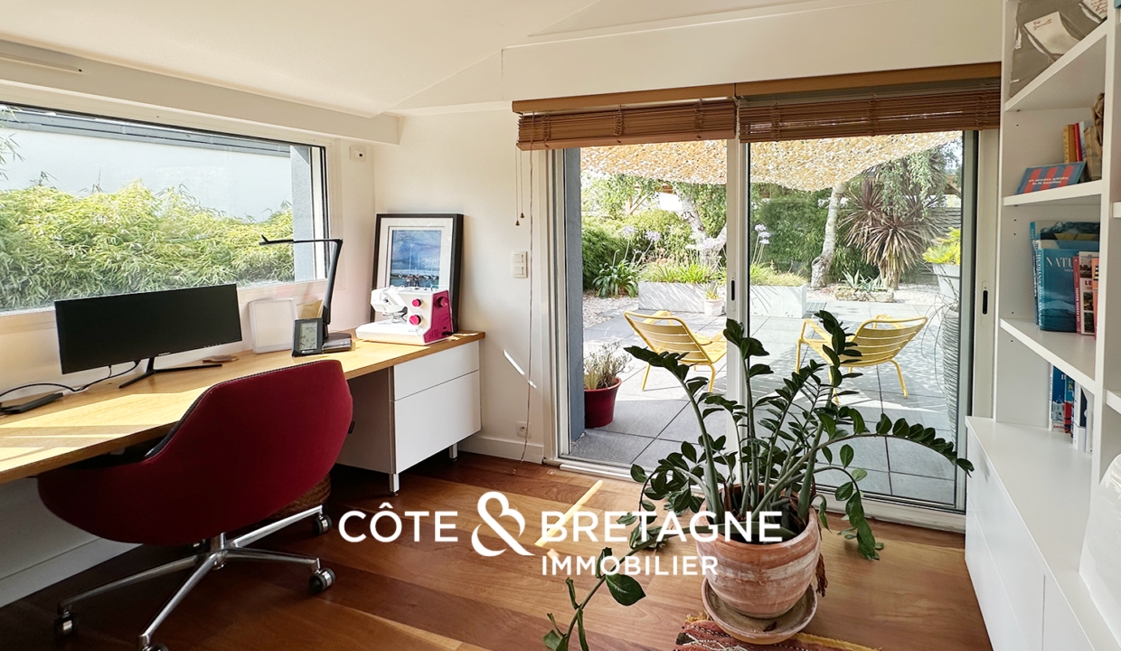 maison Larmor bureau rdc