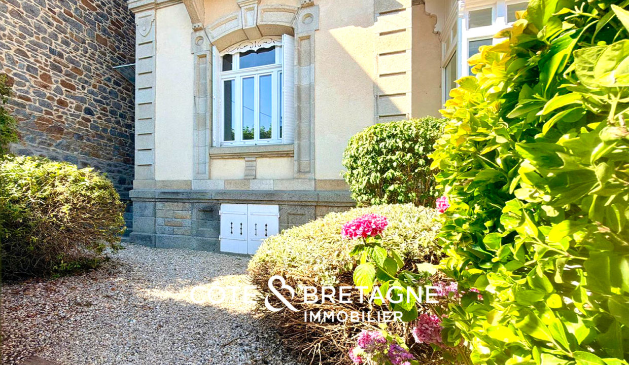 maison-bourgeoise-saint-brieuc-saint-michel-jardin-garage-1