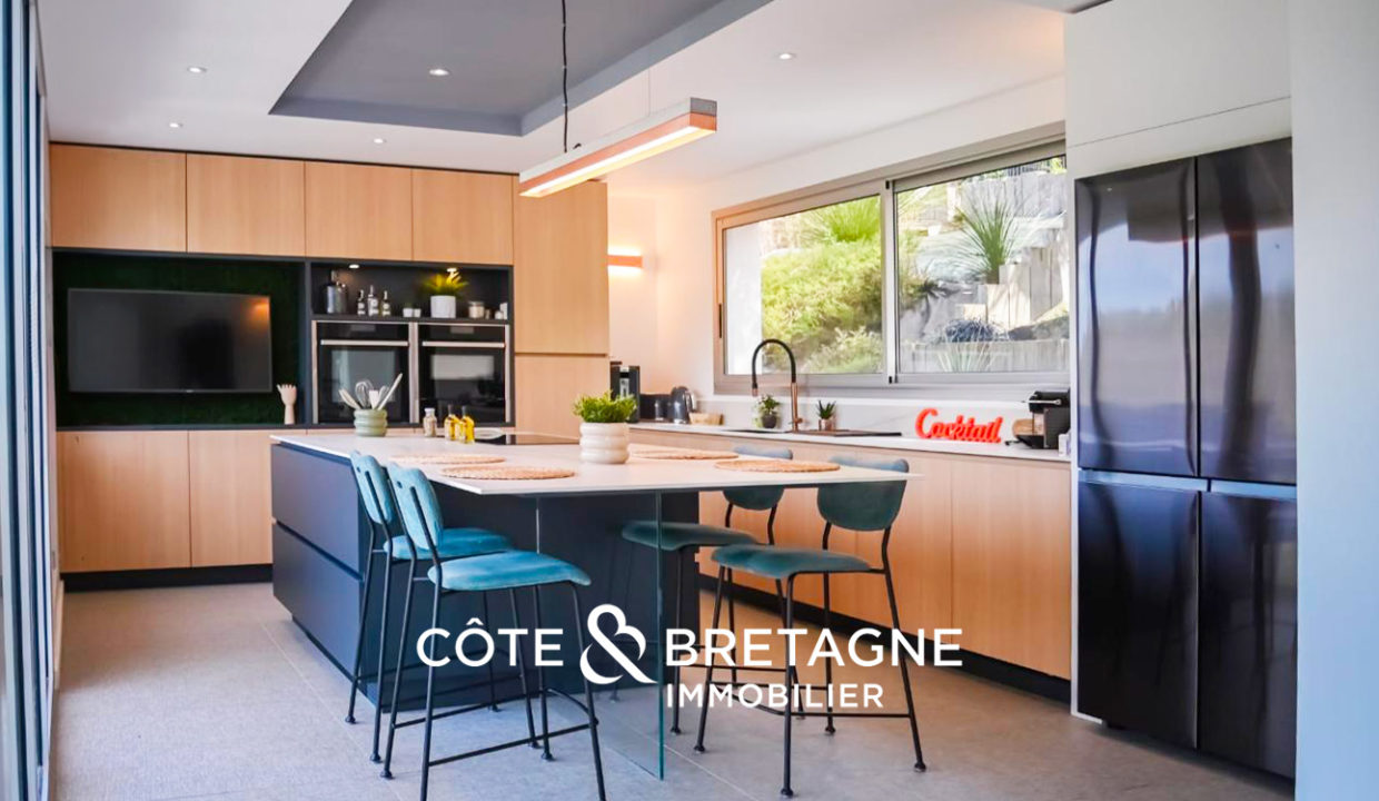 maison-contemporaine-saint-brieuc-luxe-prestige-piscine-2