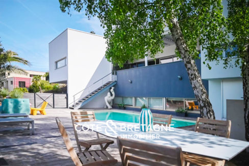 maison-contemporaine-saint-brieuc-luxe-prestige-piscine