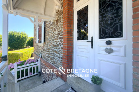 maison-etables-sur-mer-16