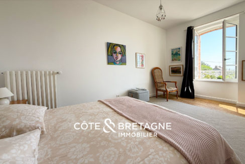 propriete-renovee-maison-de-caractere-vue-mer-15