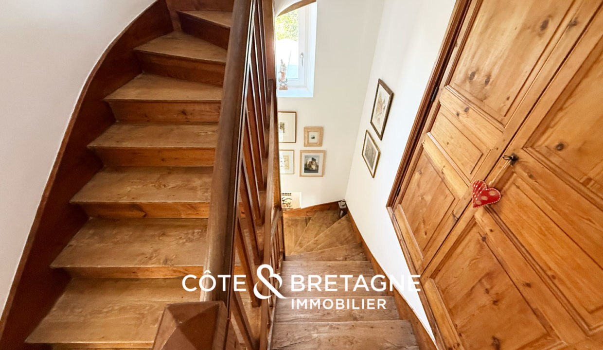 propriete-renovee-maison-de-caractere-vue-mer-20