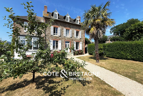 propriete-renovee-maison-de-caractere-vue-mer-23