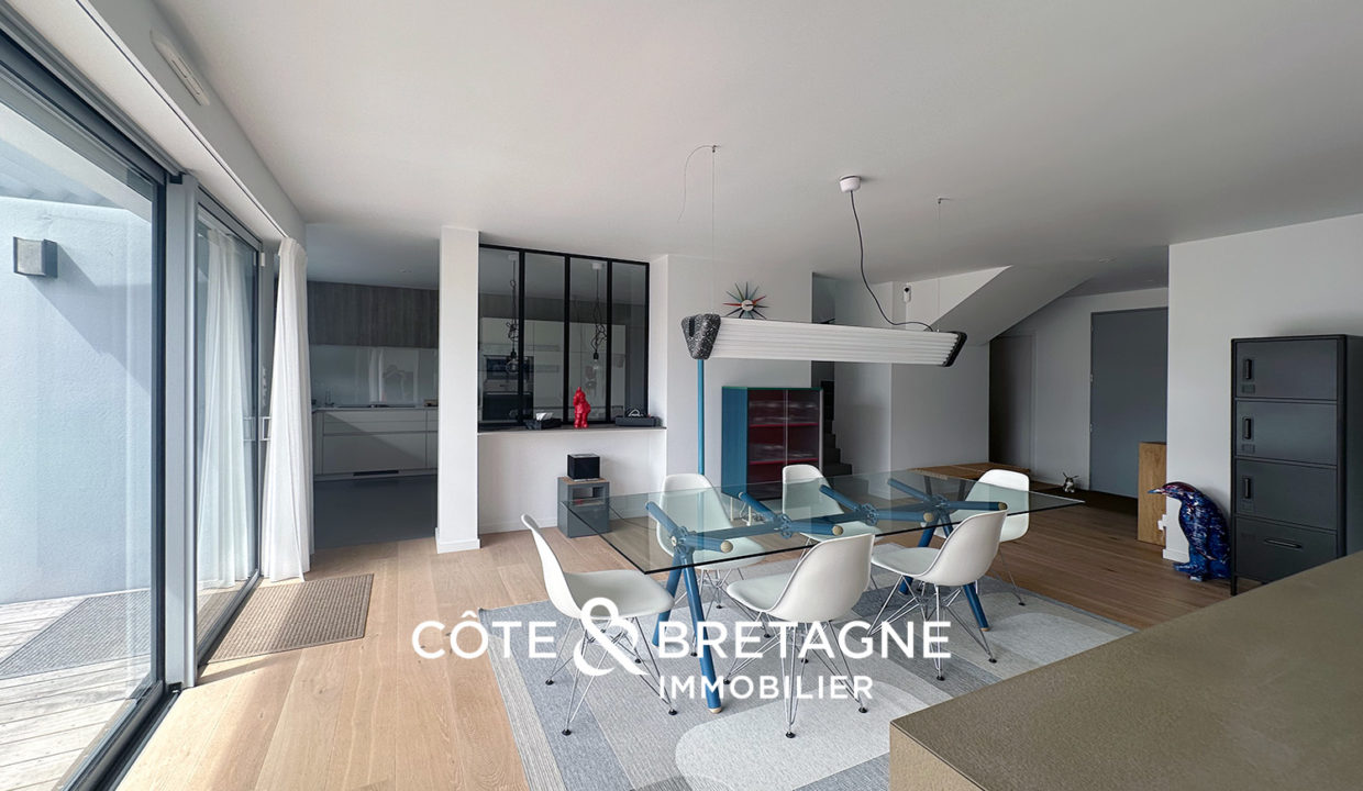 Maison d'architecte à Theox-Noyalo