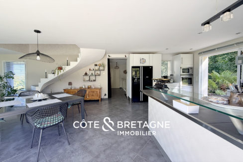 maison-architecte-vue-mer-tredrez-locquemeau-salon-2
