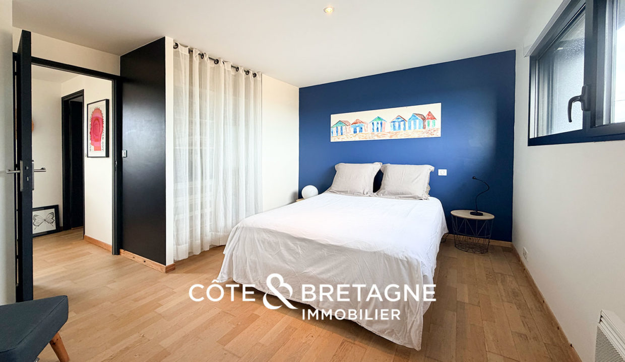 maison-langueux-contemporaine-chambre-vue-mer
