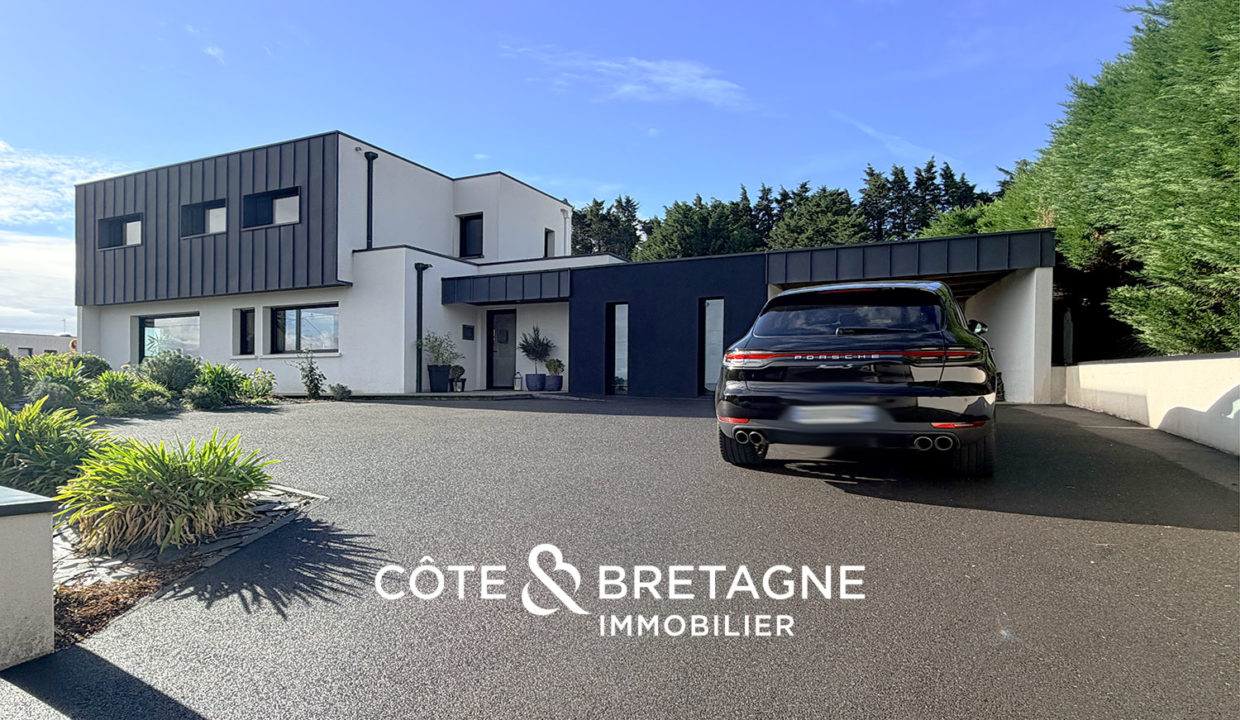 maison-langueux-contemporaine-porsche