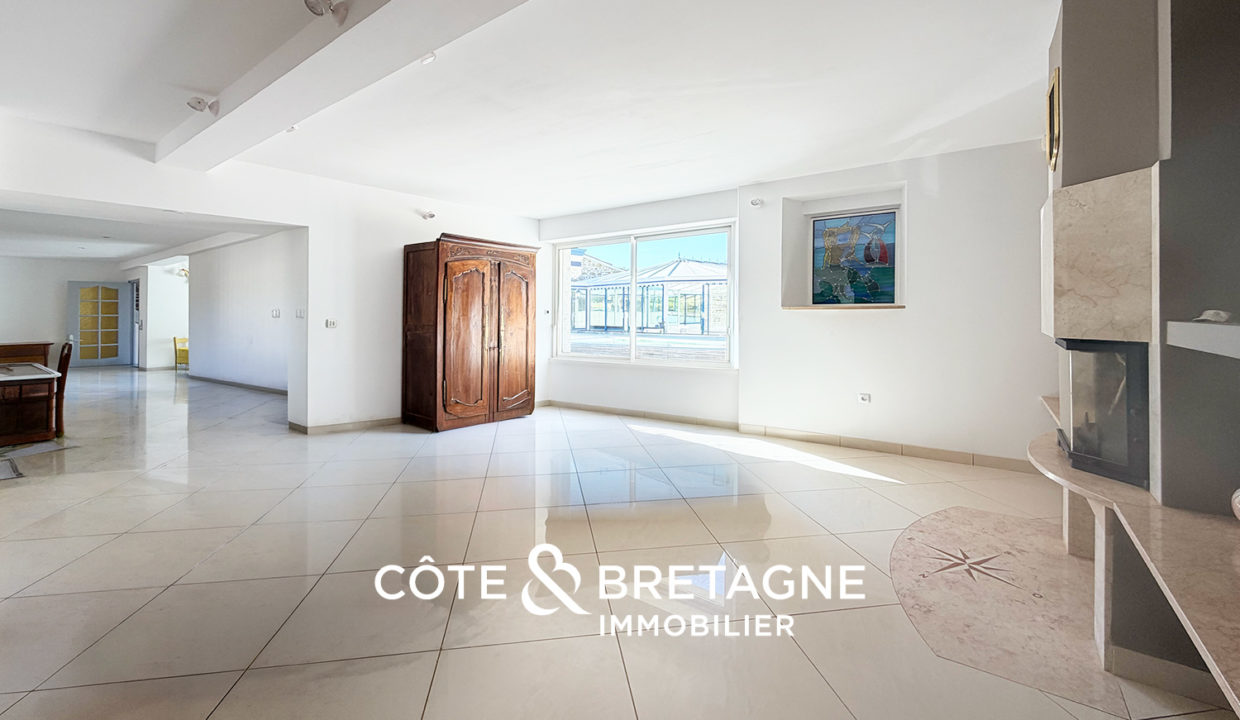 maison-pledran-cotes-d'armor-bretagne-piscine-jardin-garage-1