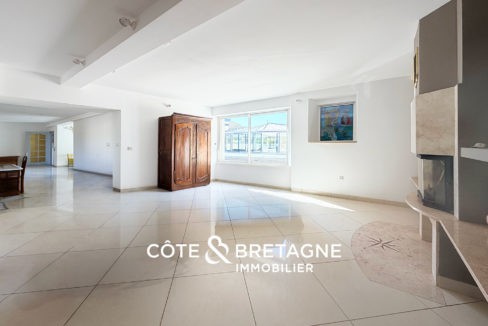 maison-pledran-cotes-d'armor-bretagne-piscine-jardin-garage-1