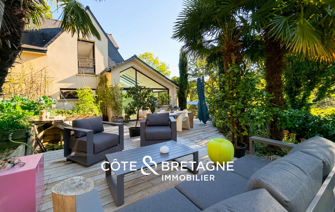 maison-propriete-a-vendre-saint-brieuc-bretagne-cotes-d'armor-salon-terrasse
